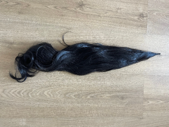 Black Wire Ponytail Hair Extensions Colour #1B Black ponytail hair extension heat resistant. Natural Hair. Very realistic

Beautiful brown hair pony tail
(Colour #1B)

Very quick install. And easy to use.

thediamondmansion.com/product/black-…