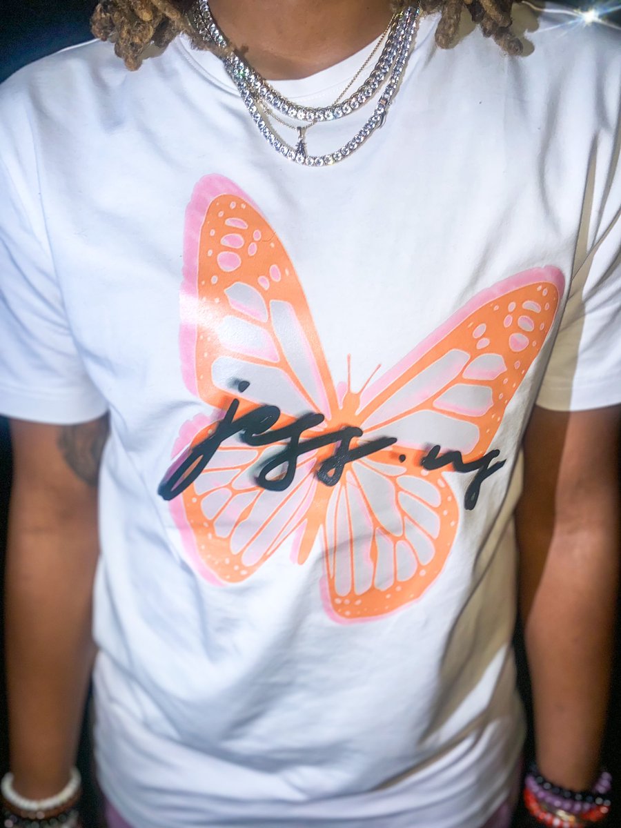 AlayjahSherer's tweet photo. Heart on top my shoulder now โค๏ธโ๐ฉน
JessDay, JessWay... ๐
#LLTHEBIGGEST
#FASHIONISALIFESTYLE
https://t.co/1CthNhPaVu the Brand ๐ฆ๐ https://t.co/q8XAjPzdV0