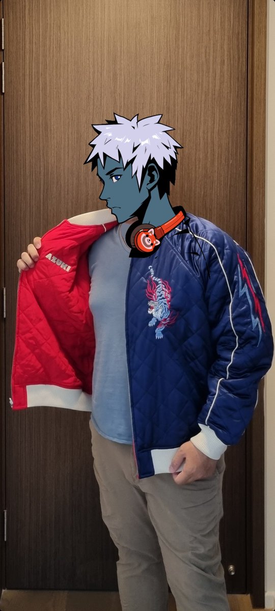 Furfur0x's tweet photo. Got my TTJ. It looks and feels amazing yo!
#Azuki #twintigerjacket https://t.co/kT2Zc5LEuk