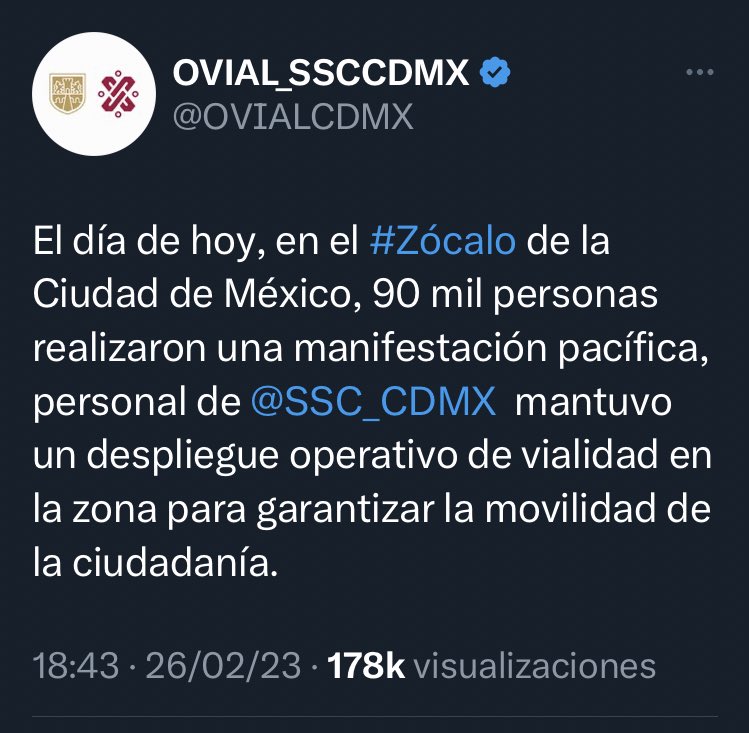 beltrandelrio's tweet image. Para el gobierno capitalino, el Zócalo tiene distintas dimensiones, según quiénes lo llenan. Si son los “adversarios”, caben “90 mil”. Si son los fans del Grupo Firme, son “280 mil”. 

Válgame.