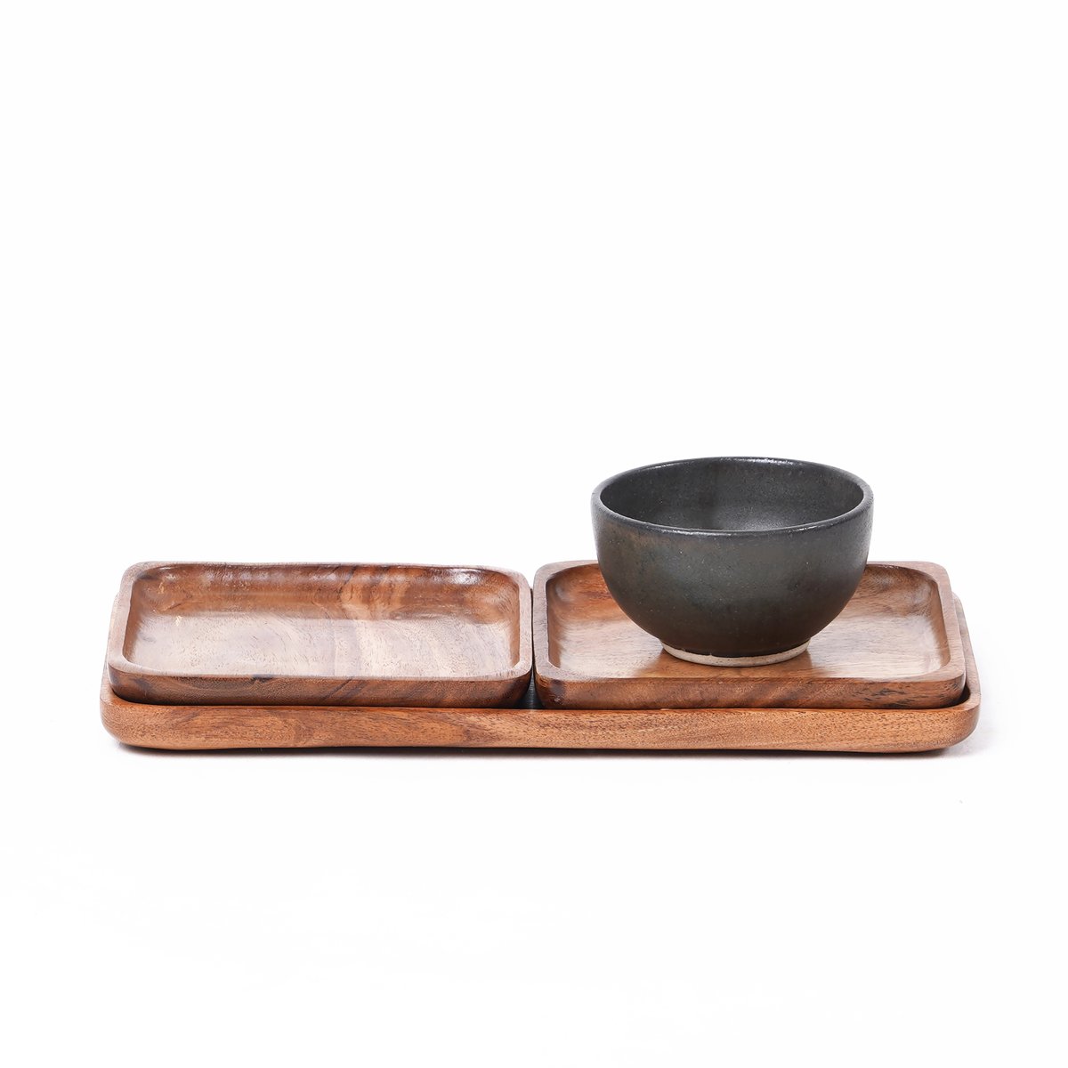 sinhavaishali's tweet photo. VLiving launched "set of 3 wooden trays" easy to stack, great as gift, can be used as trinket tray, vanity tray, stationary tray and small serves. 
#homedecor #wood #NewsUpdate #TRENDZ #interiordecor #kitchendecor #handmadegifts #MadeInIndia https://t.co/rTtpIgDTxQ