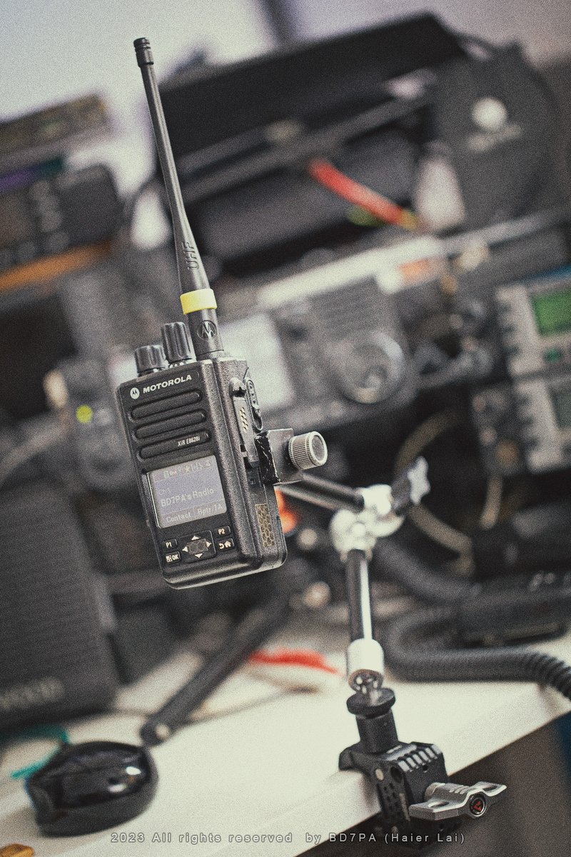 bd7pa's tweet photo. Magic arm. #ham #hamradio #magicarm https://t.co/DkEpuZErK0