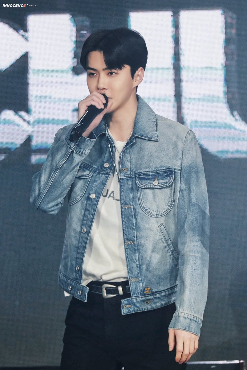 innocence_sh's tweet photo. 230227 순천향대 입학식 
📩🍻
#吴世勋 #세훈 #SEHUN https://t.co/bitTqTWj6A