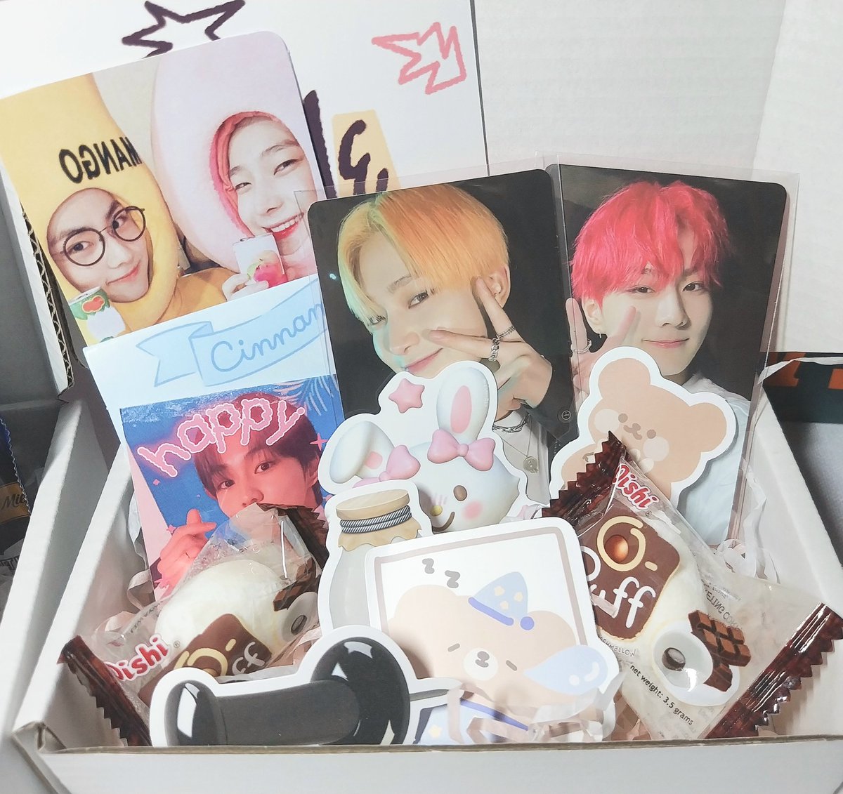 924colls's tweet photo. ⩩ ٠ happy mail ! 𓍯 #09ksnmails 𓂃
-— ⿻ hii @sseqbreeze, my sunwon came home safely! thank u for packing it well and for being kind to me! also thank u for the freebies and heesunsun pola huhu they're soo cute istg >< 'til next time!!
𖦞: #sseqproofs 𖤩 @sseqbreeze https://t.co/jYBgC7COu9