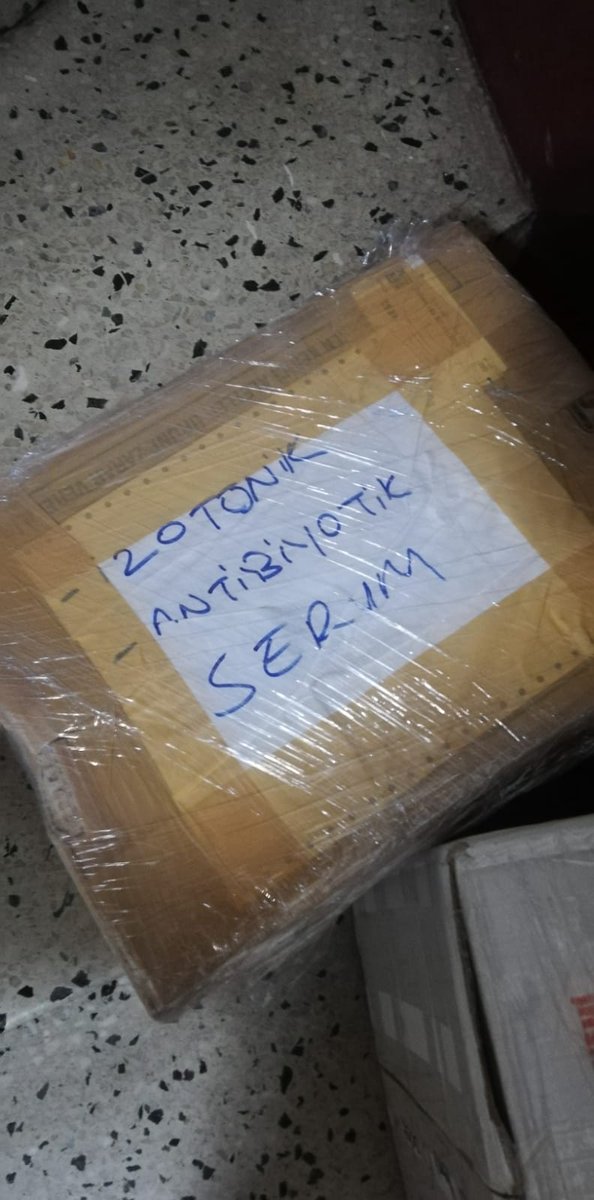 #Deprem den etkilenen şehirlere ve köylere gidecek hayvan kurtarma gönüllüleri, ofisimizden tıbbi malzeme, kedi ve köpek maması, taşıma kutusu alabilir. 

Lütfen paylaşın, afet bölgesine gideceklere el birliğiyle destek olalım.