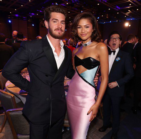 ninafeelz's tweet photo. babe wake up new andrew garfield x zendaya photos just dropped https://t.co/gMdFjQoSOL