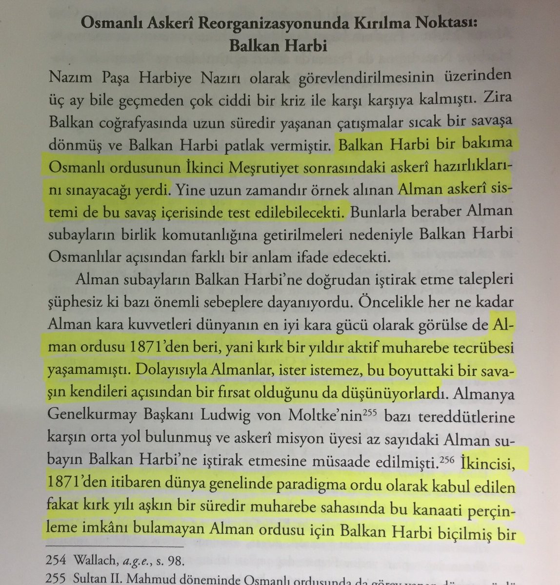 BulendOzen's tweet photo. “Balkan harbi, Osmanlı ordusunun II. Meşrutiyetten sonra sınanacağı ilk savaştı. Aynı zamanda Alman askerî sistemi de bu savaşta test edilebilecekti.

41 yıldır savaş tecrübesi olmayan Almanlar için bir fırsat ve Alman Krupp firmasının ürettiği topları kanıtlama alanıydı”

s. 114 https://t.co/Nmf0mE2GUv