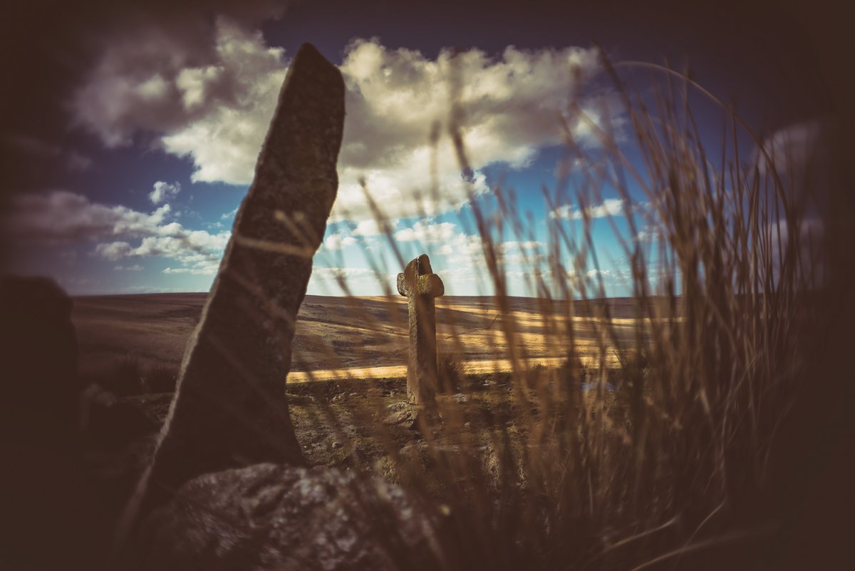 GlavindStrachan's tweet photo. #MountMisery #Cross on #Dartmoor 😍 Local name for #FoxTor #Newtake (a newtake being an enclosed area of moorland) 📷 #DartmoorPhotographer #DartmoorPhotography #LandscapePhotographer https://t.co/wWrfTxbdhG https://t.co/Y1dfCNDwlp