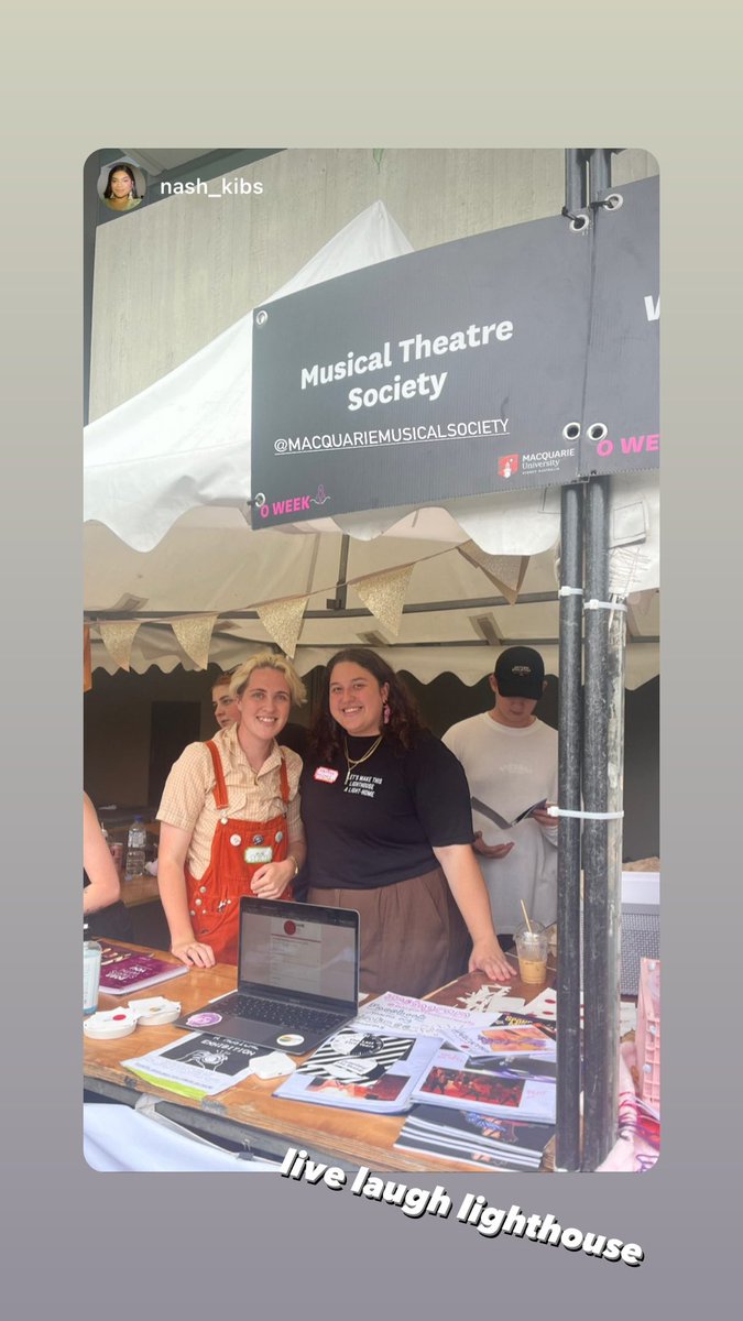 applin_'s tweet photo. Last week I had the chance to run an O-Week Stall! Everyone who knows me has heard me speak about my passion for theatre, how it has shaped me and how much I love my community. I wouldn't be who I am today without @MacMSPresents, See you soon at our first show of the season! https://t.co/kG2kJVo6up