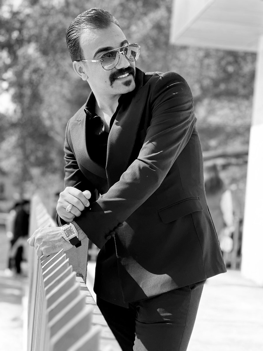 كالشمس نحنُ
شروقنا قوه 🧡
وغروبنا جمال 🤍 
🤗