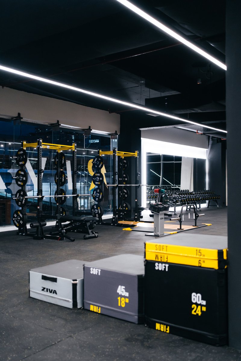 TeamRival_KL's tweet photo. Exciting news! We're finally live on Twitter and have just moved into our brand new space. Get ready for more great things to come! 💪🏋️‍♀️ #RivalAthlete #NewBeginnings #FitnessGoals https://t.co/zC6bFgiegr