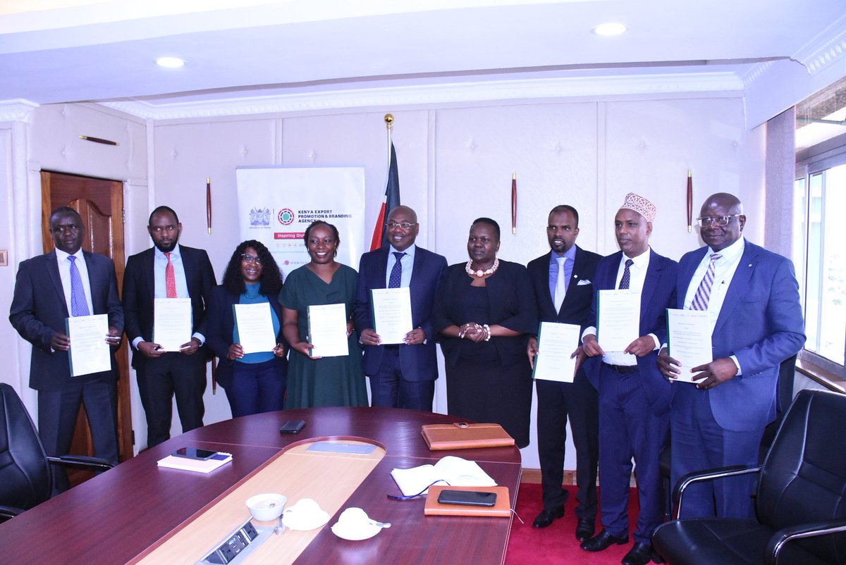 I today signed an MOU for the Kenya Meat Expo 2023 between @MOAL and @KEPROBA, @KEMLEIC, <a href="/RETRAK/">Karter</a>, <a href="/KMG/">kmg</a> and <a href="/GATSBY/">Sean O’Brien</a>(GA). 
The meat expo shall be sustained as an annual event to promote investments in the value chain as well as engage meat consumers in quality &amp; safety issue.