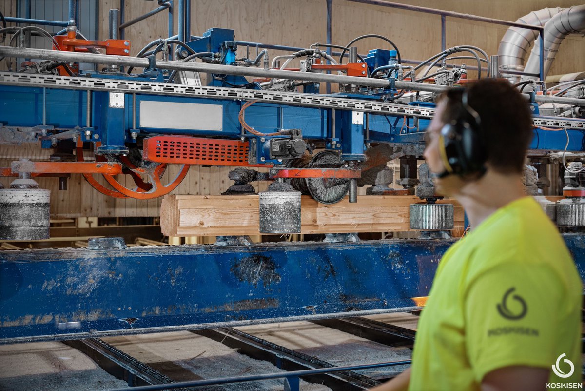 Moderni sahateollisuus tarvitsee penaalin terävimmät kynät sahoille töihin stmy.fi/ajankohtaista/… <a href="/Sahateollisuus/">Sahateollisuus ry</a> <a href="/metsateollisuus/">Metsäteollisuus</a> <a href="/ttsfi/">TTS Työtehoseura</a> <a href="/mmsaatio/">Metsämiesten Säätiö</a> <a href="/puumiehet/">Puumiehet ry</a> <a href="/UniEastFinland/">University of Eastern Finland</a>