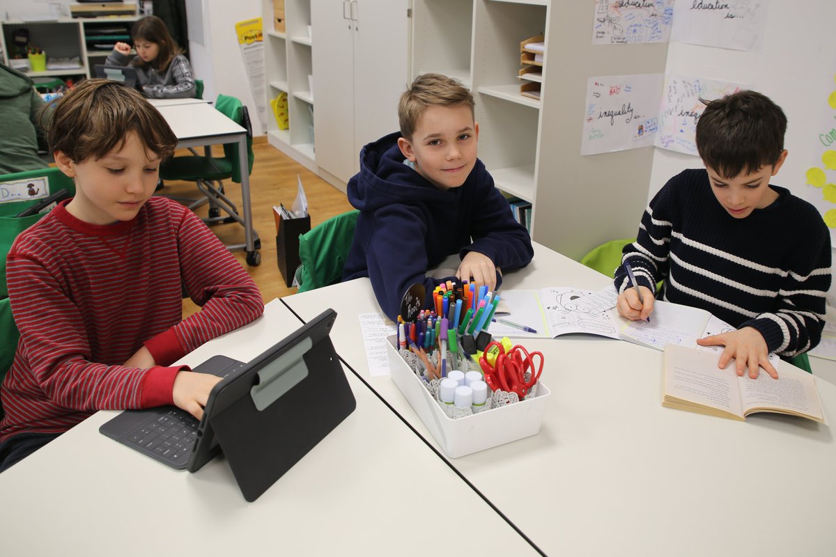 AISVienna's tweet photo. We warmly welcome our students #backtoschool and hope they all enjoyed the #FebruaryBreak.
#AISVienna #AISViennaStories #GoKnights #AISViennaElementarySchool #AISViennaMiddleSchool #AISViennaHighSchool #WelcomeBack #ReturnFromBreak #BackOnCampus #WeLoveLearning #PursuePassions https://t.co/7k77efIThG