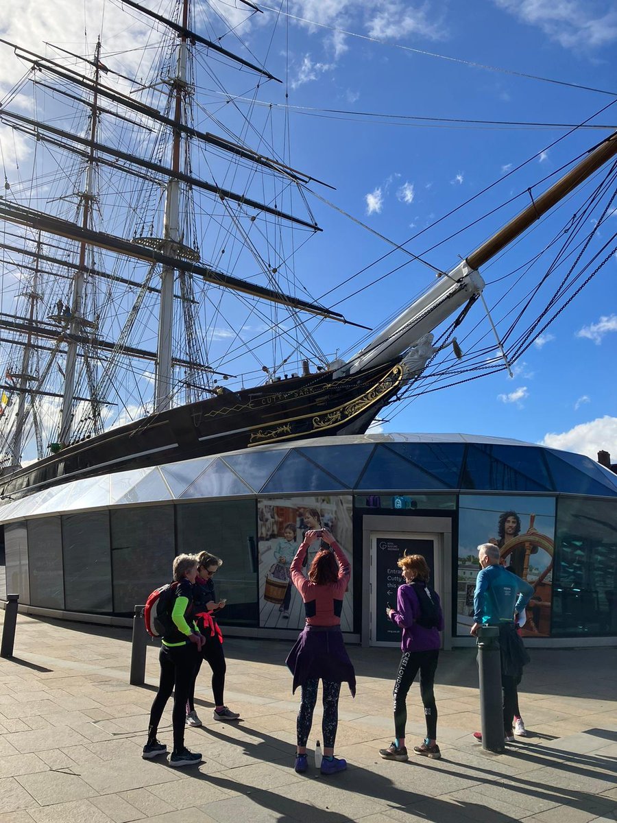 SecretRuns's tweet image. The Magic of the London Marathon 🏃🏾🏅💂🏽‍♀️🎡

Thank you to Clair, Colin, Gemma, Marie, Michelle, Ruth and Sharon for joining our guide Ronnie on yesterday's 12 mile running tour through the highs of the London Marathon route. 🙌