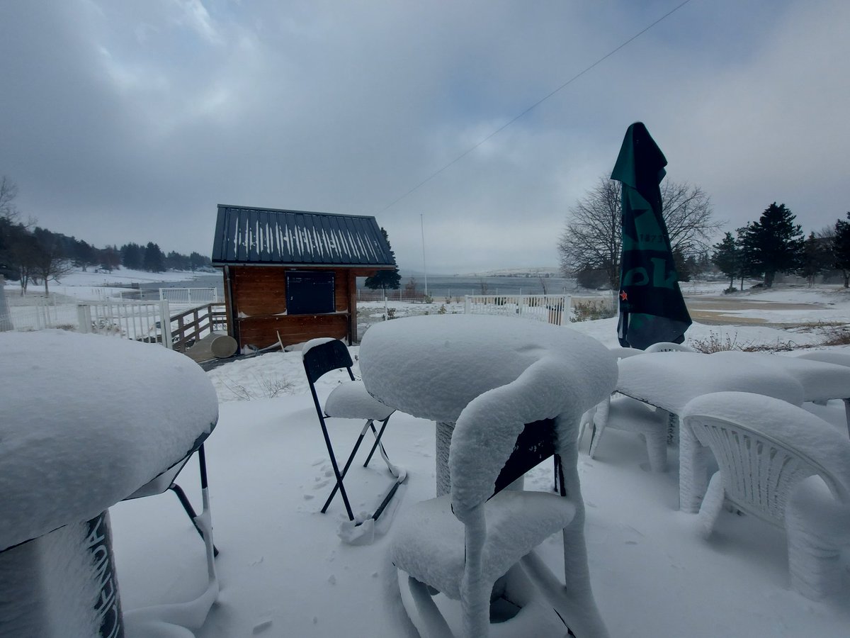 Massif du Sancy tweet media