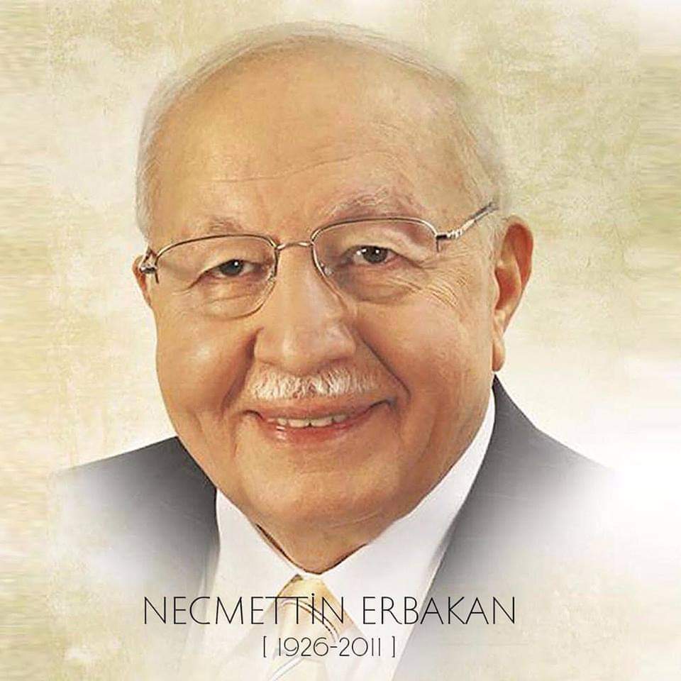 SiyoEmperyalizm'e çelme takıp dengesini kaçıran #MücahitErbakan Hocamızı Rahmet ve minnetle yâd ediyoruz..! 
#SavunanAdam
#MilliGörüş
#NecmettinErbakan
#HayatİmanVeCihaddır....