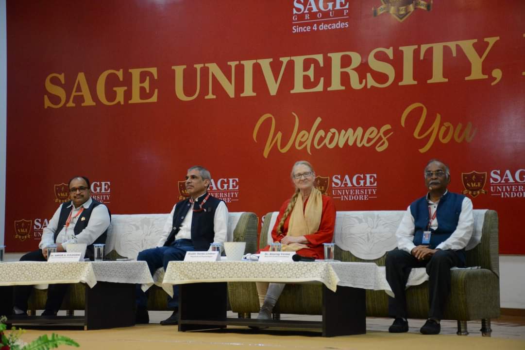 SAGEagriculture's tweet photo. Mastering Interpersonal Skills for Academic Success: A Faculty Development Program by Sage university
.
We had a fantastic session on "Mastering Interpersonal Skills for Academic Success" by Professor (Dr.) Evelln Gerda Linder
#FacultyDevelopment #InterpersonalSkill https://t.co/D4f3BlwPau