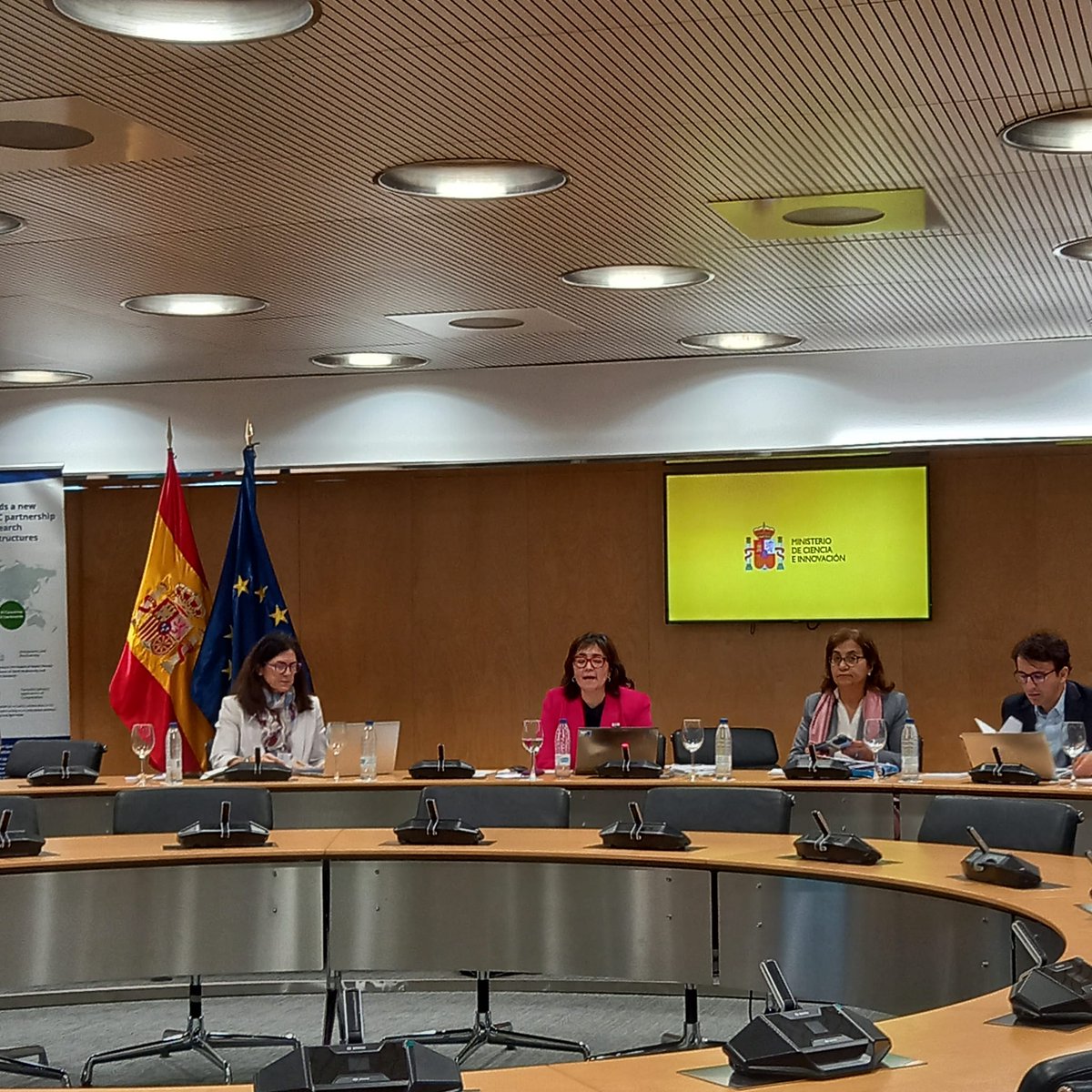 ResInfraEULAC's tweet photo. Today February 27th we start the @RESINFRA  Final Meeting Review Project; carried out here in the @CienciaGob in Madrid Spain

Hoy 27 de Febrero comenzamos nuestra Reunión final de Proyecto desde el Ministerio de Ciencia e Innovación en Madrid, España. https://t.co/kUB6q72I3P