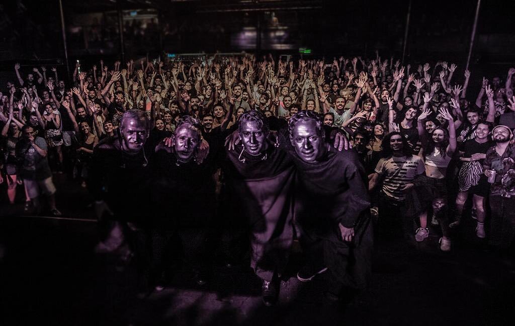 GRACIAS A TODXS por otro encuentro inolvidable. ⚡️❤️

Gracias @latrastiendaoficial por recibirnos, fue increíble. 
Gracias <a href="/pelantico/">pela</a> por hacerlo posible! 

Será hasta la próxima! 

PH: @marianomakaotamendi instagr.am/p/CpKXgaTuo7Y/