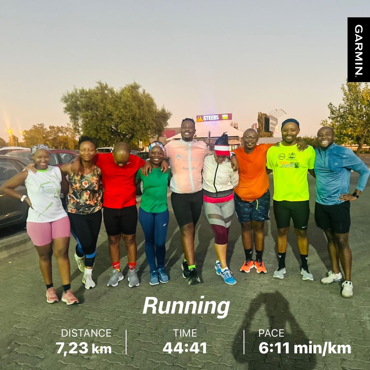 zamalekhula's tweet photo. It’s Race Weekend @ComradesRace & @2OceansMarathon This Weekend Is #SurrenderHill In #Clarens With More Than 1k Elevation & #Diamond #Marathon At #kimberly #FetchYourBody2023 #2023calendar #90dayswithoutsugar #IPaintedMyRun #RunningWithTumiSole #runner #RunningMan #running https://t.co/MJFimtw5Vo