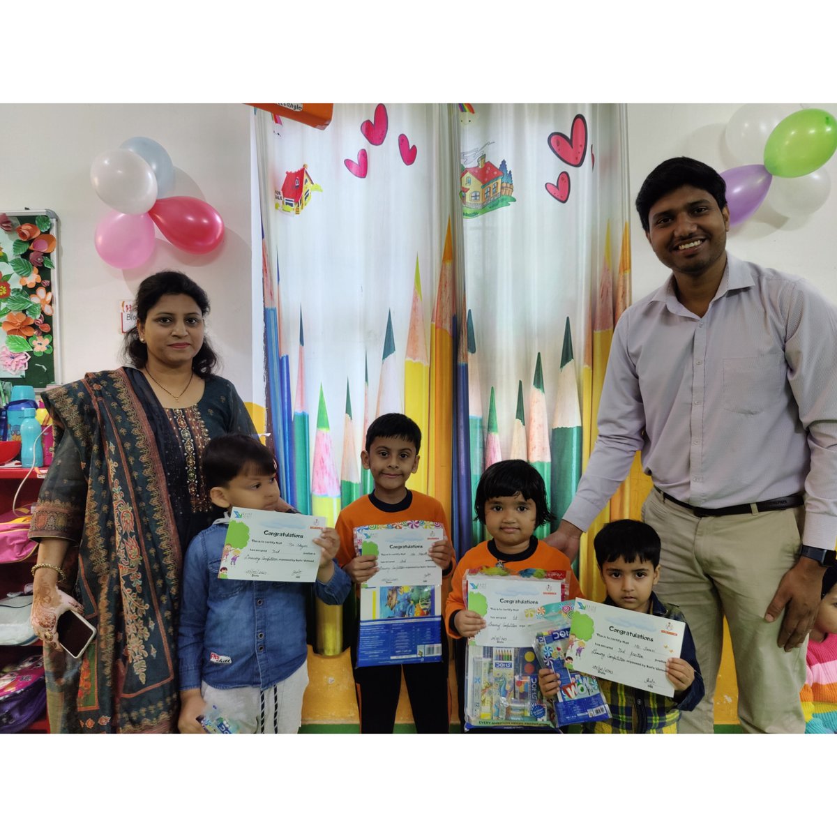 eggnchicken4u's tweet photo. Blissful Highlights from an Art Competition we organized at a Pre-School in Noida.

#art #artcompetion #highlights #preschool #saifevetmed #eggnchicken4u #noida #chicken #chickenlovers #chickenpoultry #eggnchicken4u #meatlover #onlinefood #egg #meat #readytocook https://t.co/FXdAJSSJvN
