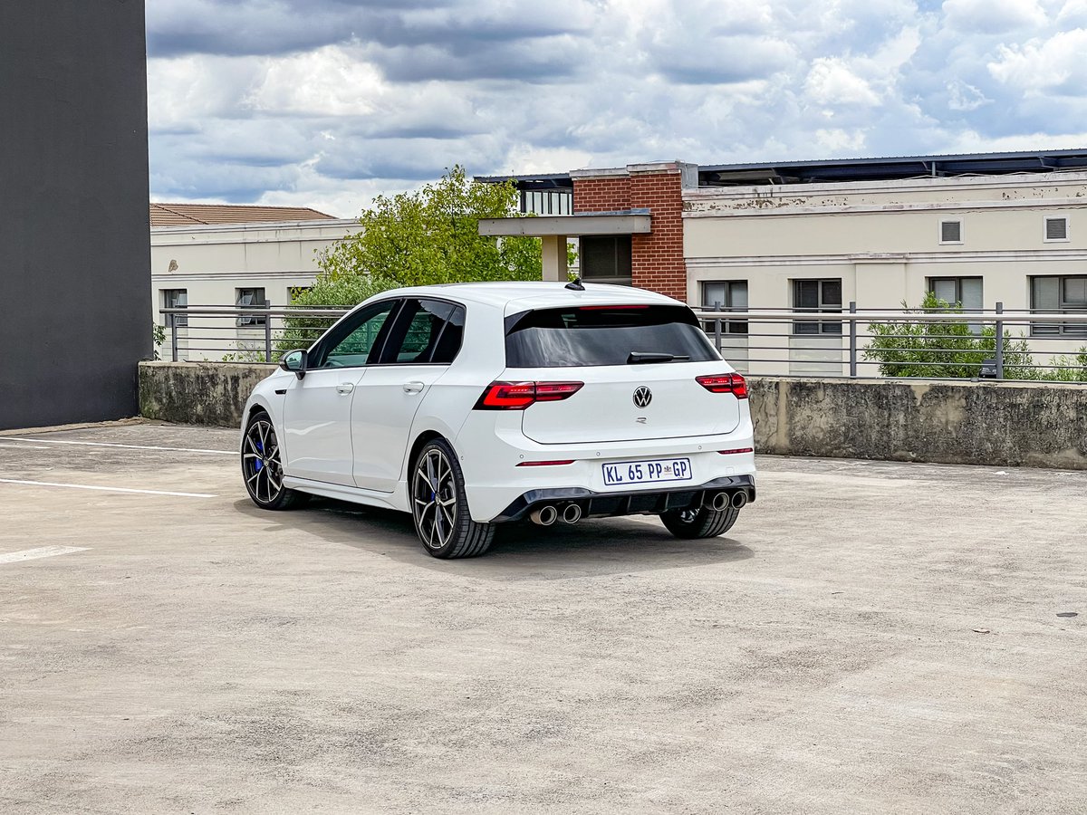 CarsInPixels on Twitter: 