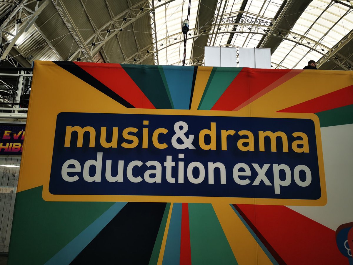 kkmusicteacher's tweet photo. When your pd is the perfect fit for your drama/music geekiness & leaves you ready to ‘listen to the world’ & with the realisation that you need to ‘keep it simple’. Sharing it with colleagues makes the dialogue richer. #MDE2023 #iszl #feelingenriched https://t.co/UOal8XUKCQ