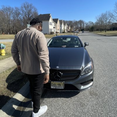 DonovanMack5's tweet photo. #NewProfilePic https://t.co/BJDvhM1Azx