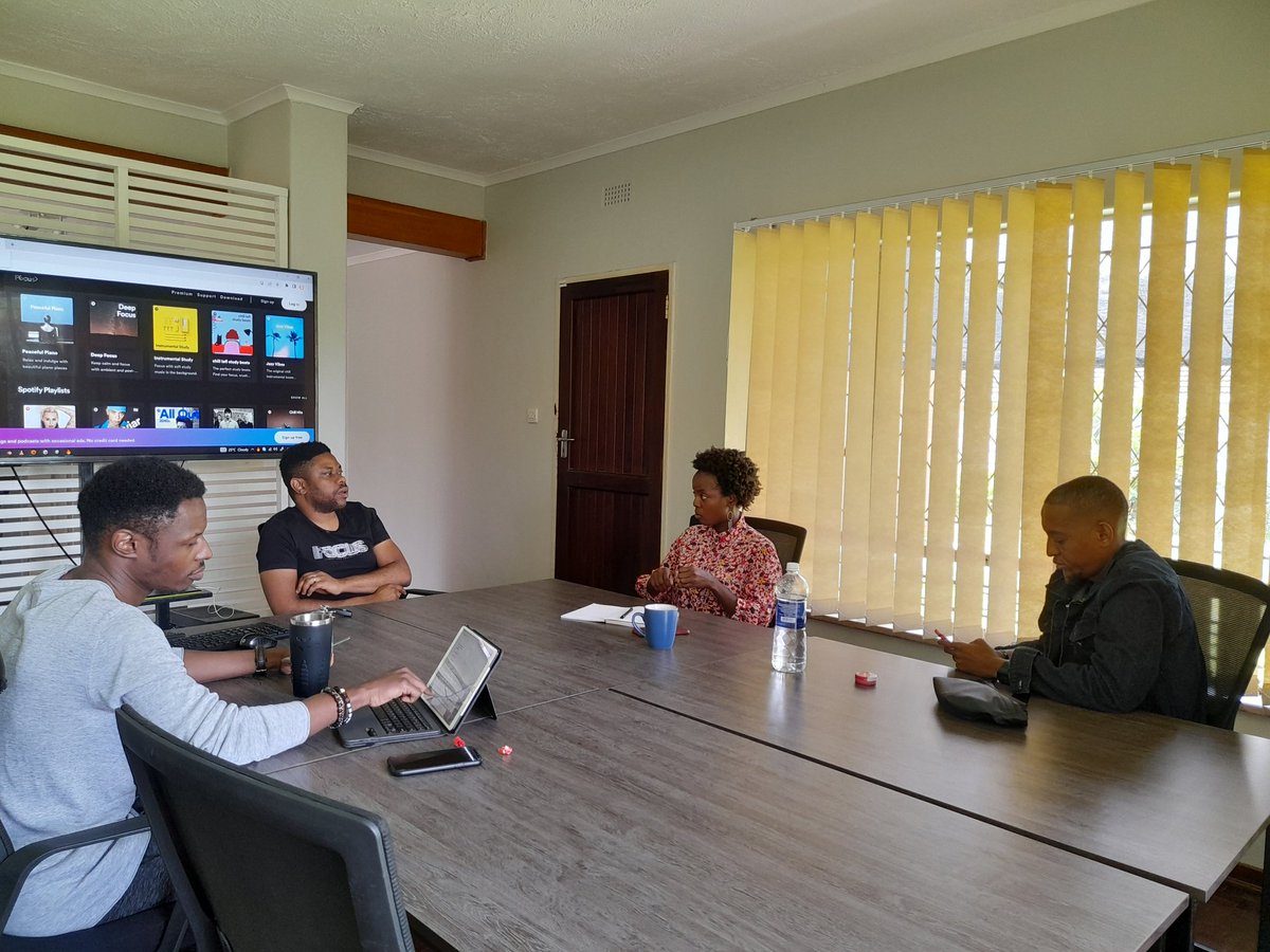 scriptsandbars's tweet image. Digital labs between participants and facilitators are designed to accelerate and enhance market readiness of participants. 

#ScriptsandBars #CreativeAccelerator 

@kaymediaafrica @southernafricaarts @zwBritish