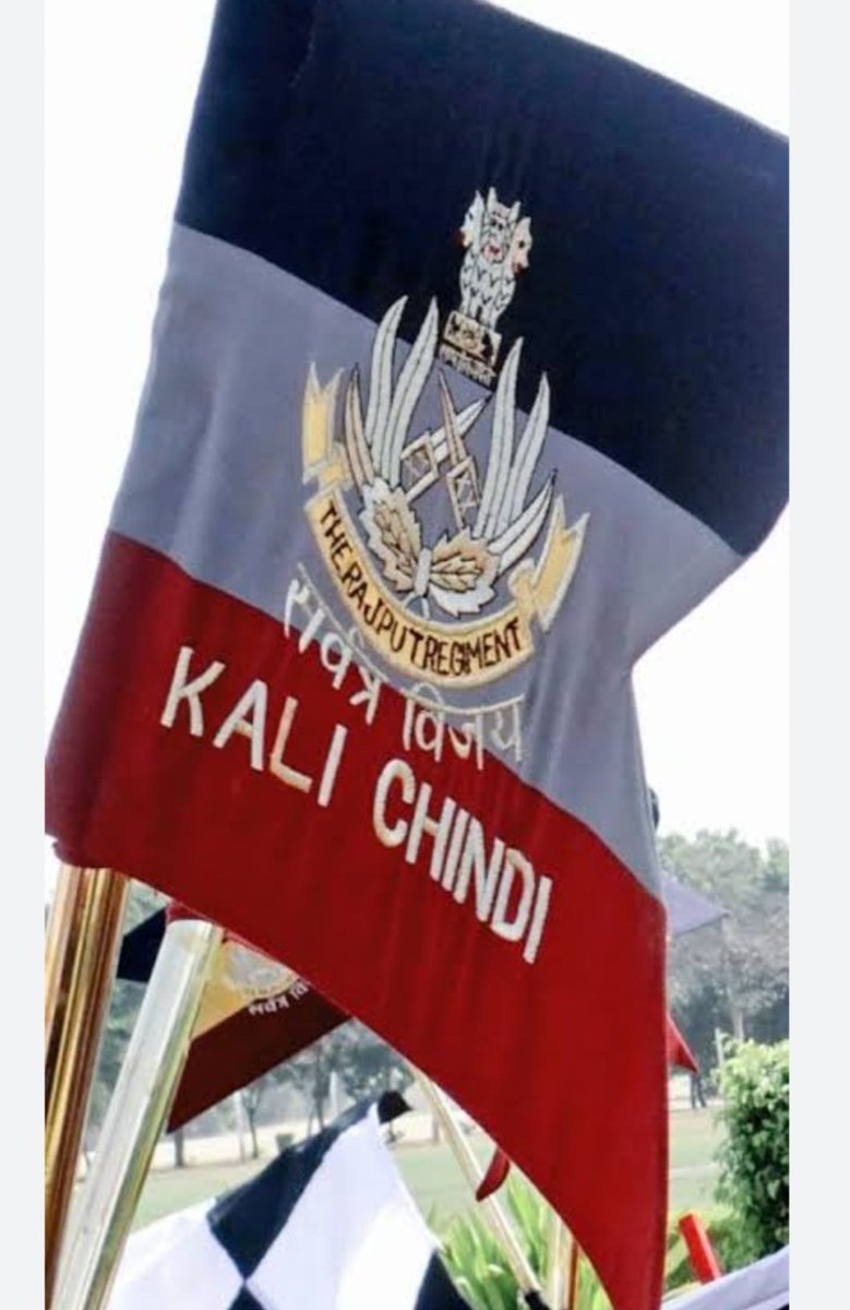 TheRathore3's tweet image. Do u know how 2Rajput got its name 'KAALI CHINDI'?
It was 1944 and Gorkha soldiers had been unable to crack the defenses of the Japanese perched on a seemingly invincible hill in Burma. Eventually, the task was handed to 2 Rajputs.