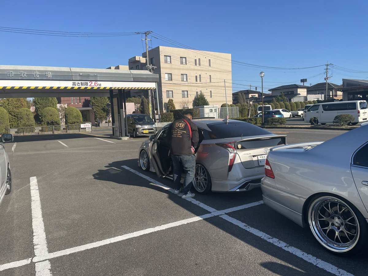 504w1504w's tweet photo. 本日お昼から佐賀陸運局へ！😊梅崎様、無事に登録完了しました。スピードご成約ありがとうございました☆今からお客さん宅まで納車いきます👍 https://t.co/vbDjmURimk