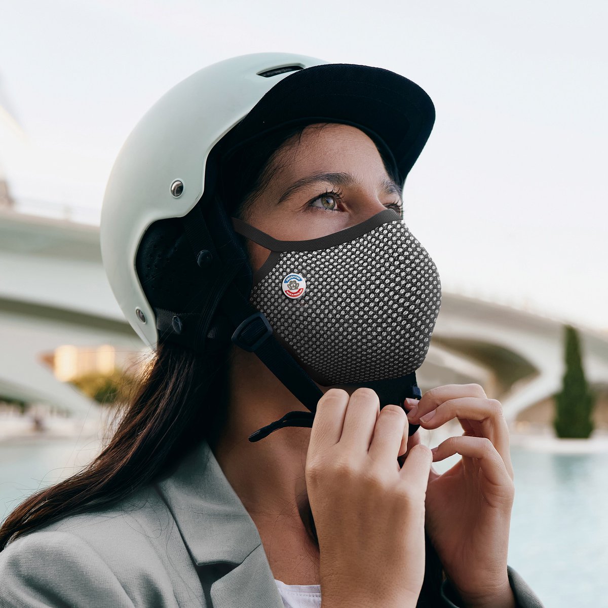 Masques antipollution Frogmask avec filtres FFP2 pour les cyclistes et les motards
#pollution #ffp2 #masques #velotaf #VAE #cycleurbain #BIKER #AirPollution #pm25 #N95 #madeinFrance