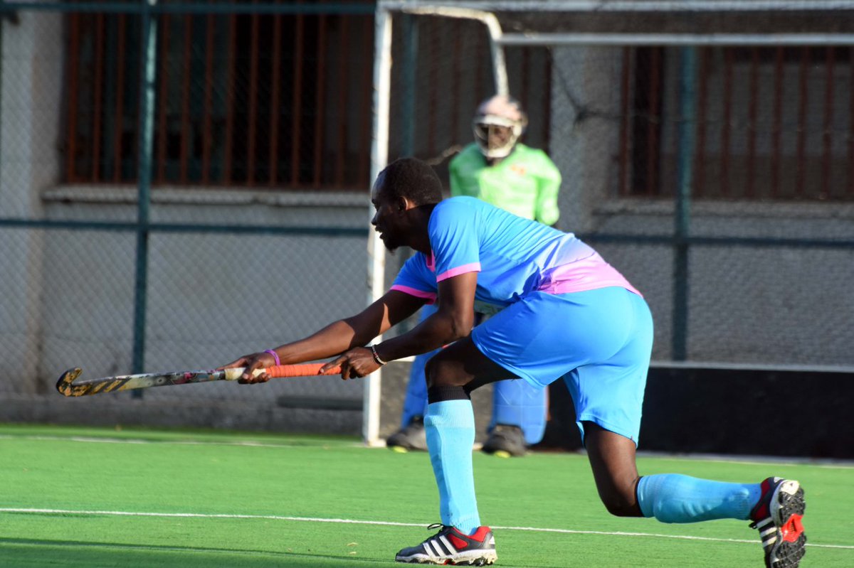 weatherhead_hc's tweet photo. #ACCC 
Thread 11/15
Action Pictures from Nairobi

4. vs Butali Sugar
#weareweatherhead
📸 by @charlesmusoke17 

@AfrHockey @ugandahockey @Innovug @amtushabe @FieldhockeyKE  @UOC_media  @NBSportUg @kawowosports @mizanyosports @RabSportsNews @jjuuks @NCSUganda1 @newvisionsport https://t.co/0u7fcaUVLL