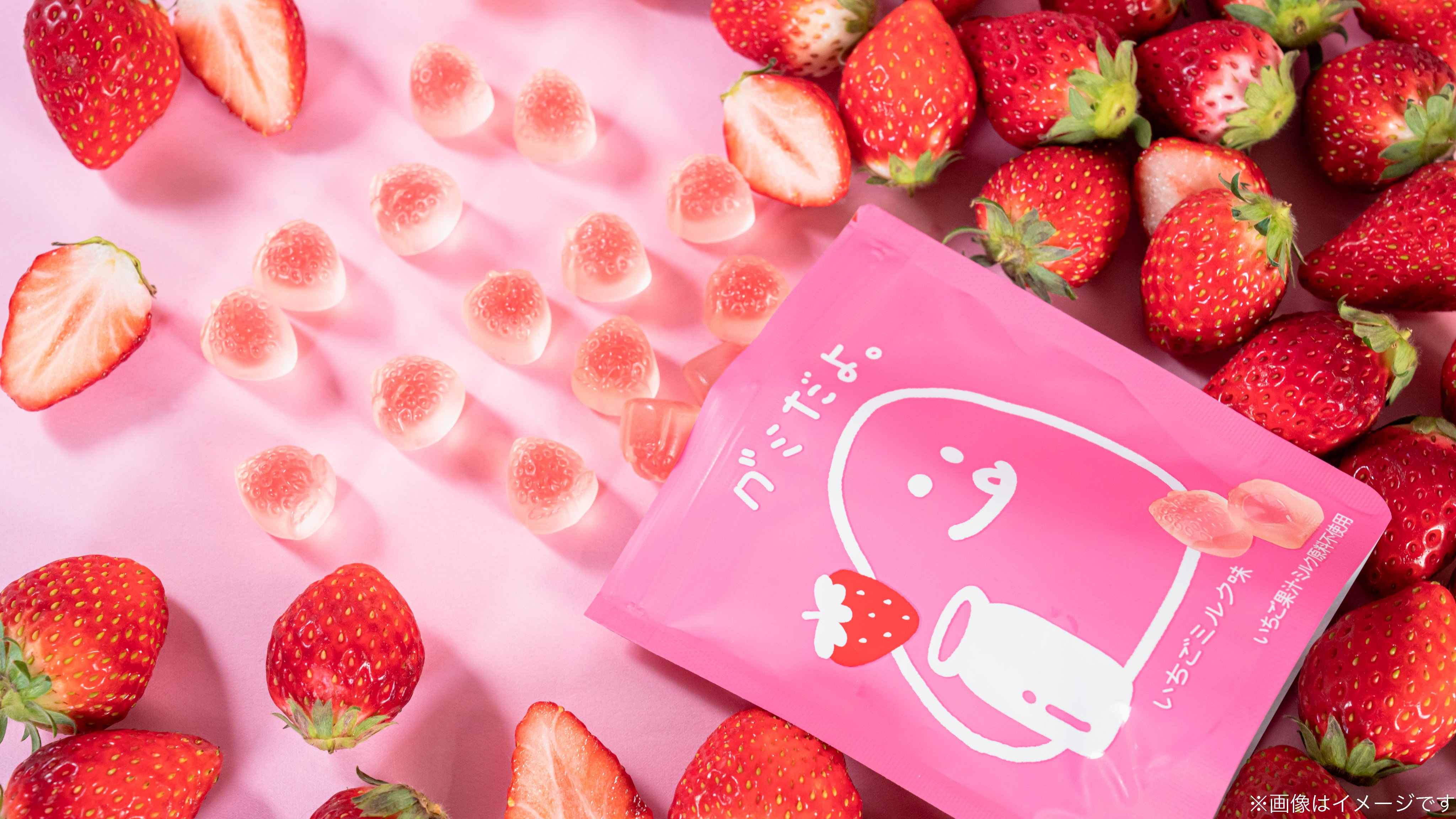 candy♩さま】* ornament ❀ いちごミルク色のかわいい ブタさん candy♩さま】* ornament ❀ いちごミルク色のかわいい ブタさん