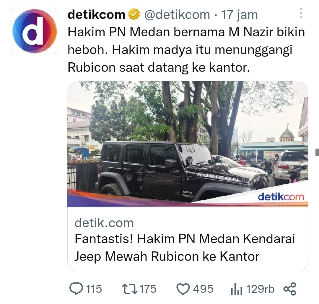 ekowboy2's tweet photo. Jokowi yg dipuja krn kesederhanaannya tidak dijadikan teladan para pejabat yg senang foya-foya &amp; bergaya hedon

Makin kesini rakyat semakin sadar kalo itu cuma gimmick!! https://t.co/GiP06T30fq