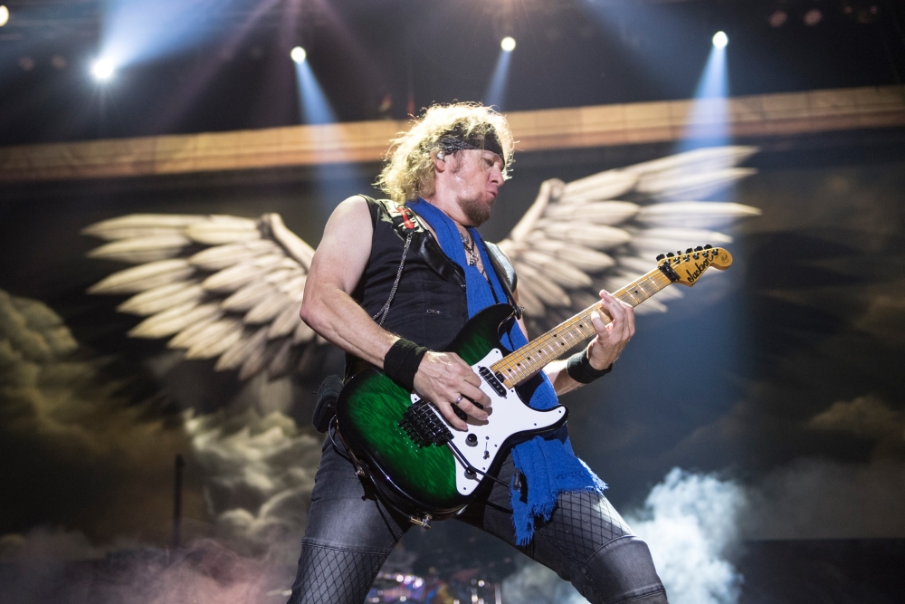 Urodziny obchodzi dzi Adrian Smith, gitarzysta Happy Birthday! 