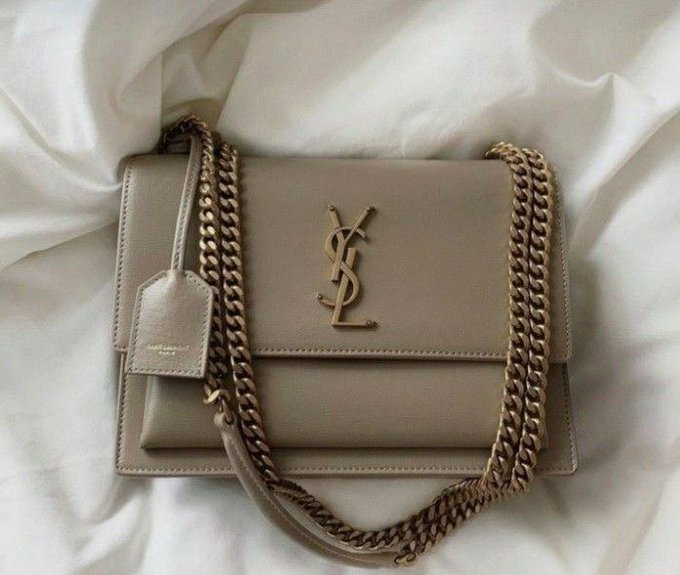 MargoKydrya's tweet photo. ysl bag https://t.co/Onl0oy6GTf