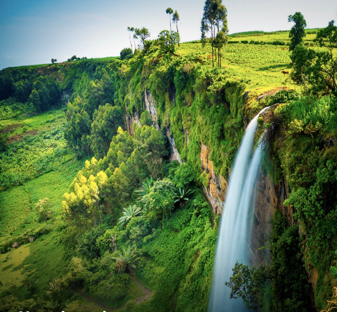 Sipi falls is found at the foothills of Mt. Elgon and is one of the most inspiring sights in Eastern Uganda.
#VisitUganda
#BeautifulUganda