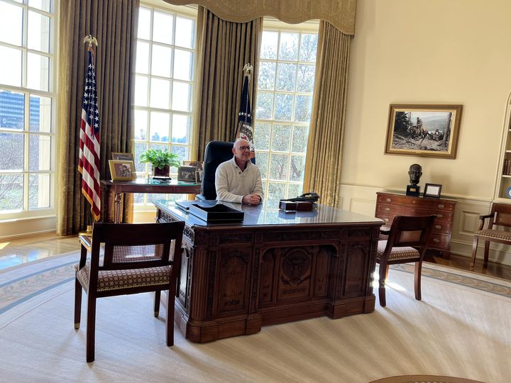 solace_sleep's tweet photo. Solace Sleep Hello from the White House 
Australia’s No.1 adjustable bed. Go, go, go…. https://t.co/Bakpq25TIo