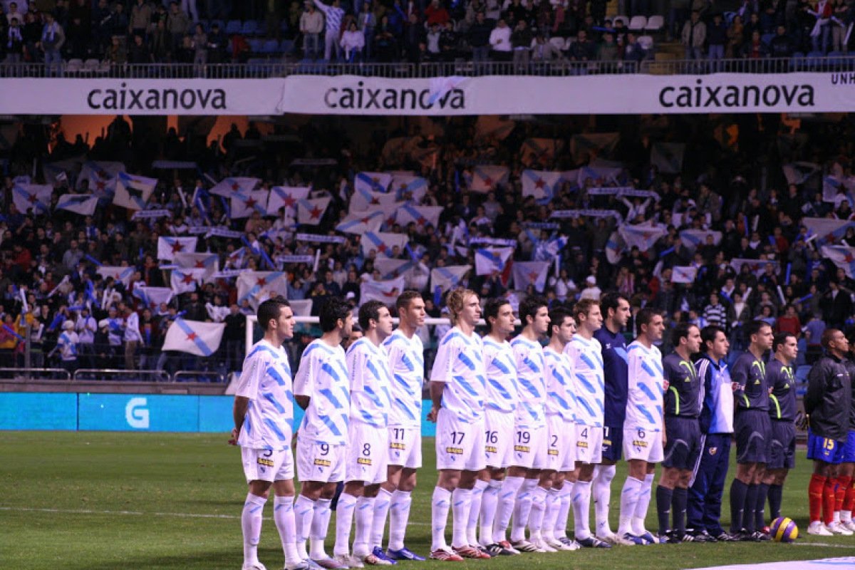 ¿Cal sería o voso once actualmente da Selección Galega💙?

🧤 Ruben Blanco
🔹 Angeliño
🔷 Rober Pier
🔷 Pablo Ínsua
🔹 Lucas Vázquez
🟢 Comesaña
🟢 Denis Suárez
🟢 Brais Méndez
🟢 Gabri Veiga
🔺 Iago Aspas
🔴 Borja Iglesias

Vai collendo forma este equipo🤩