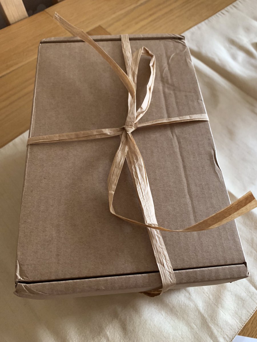 jaffareadstoo's tweet photo. Huge thanks to Louise @MyChronicleBB for this amazing competition prize. Me and @KtyB84 absolutely love our #MyChronicleBookBox of #TheNotekeeper by Hannah Treave and also the beautiful notecards and bookmark.
Much appreciated.
πππ₯° https://t.co/ADn5YJdHby