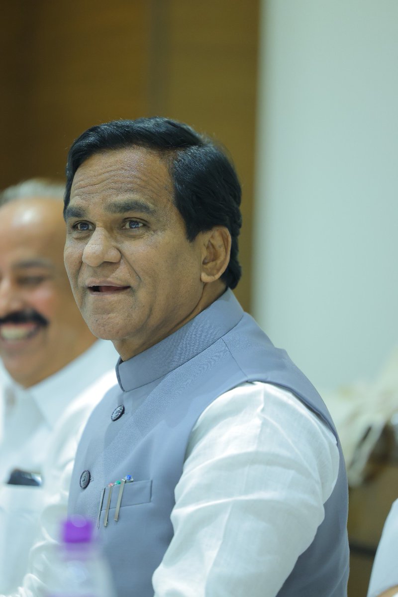 raosahebdanve's tweet image. सर्व आयोजकांचे व स्टॉल धारकांचे पुन्हा एकदा अभिनंदन व पुढच्या वाटचालीसाठी शुभेच्छा.
#IconSteel #Sthapatya2023 #AtmanirbharBharat #MakeInIndia