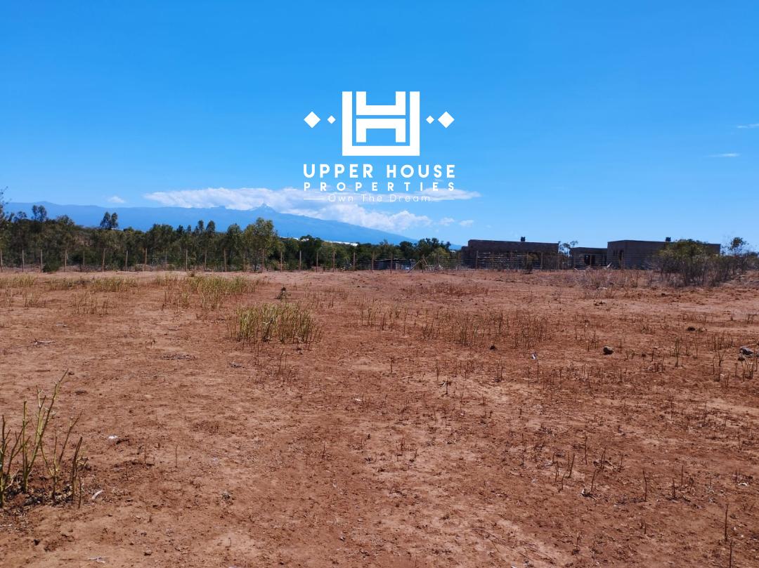 uhproperties_ke's tweet photo. The property offers excellent views of Mt. Kenya and the Lol Daiga Hills https://t.co/m35l2tcI4e