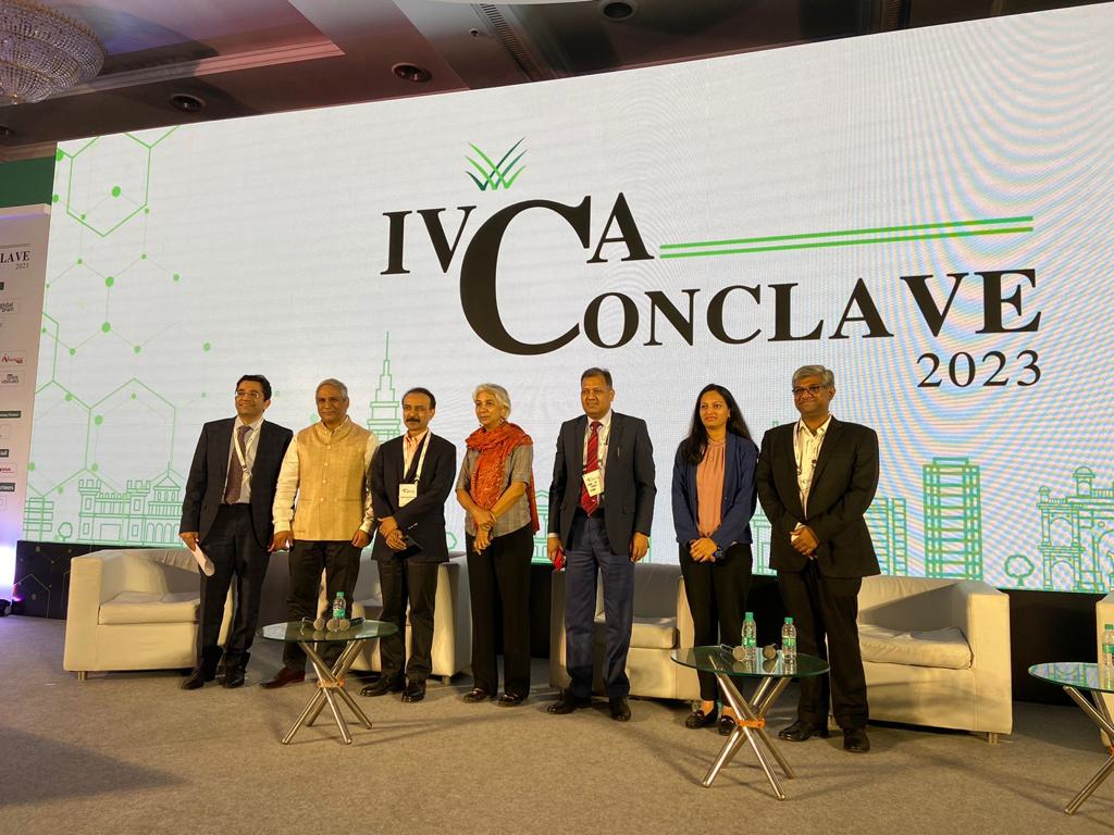 IndianVCA's tweet photo. We express our gratitude to Shri Satya Prakash Singh, CGM, @sidbiofficial; Anand Unnikrishnan, Neha Khosla, @prashanthp, @Rema_S01, @Raivineet, &amp; Bharat Anand, for enlightening us on the Indian Funds of Funds ecosystem at the #IVCAConclave. https://t.co/EhRxwKXSbv