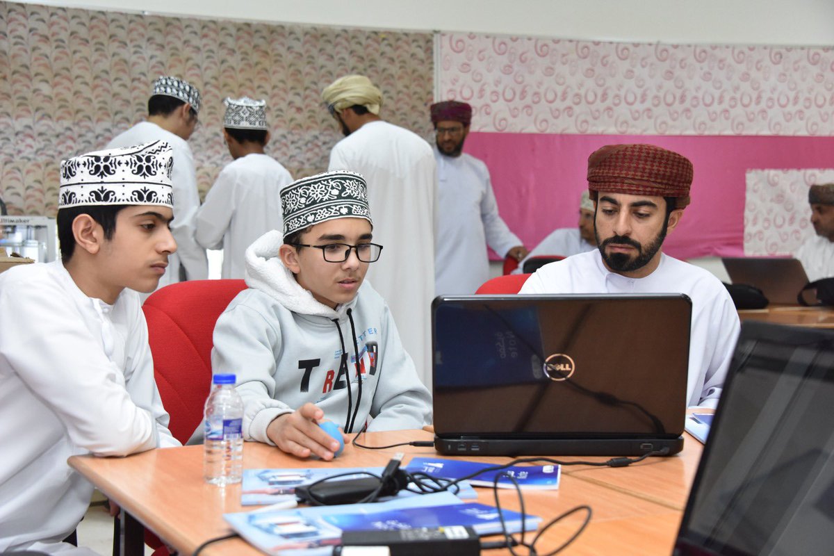 EduGovDhr's tweet photo. في إطار التعاون بين #تعليمية_الظاهرة والقطاع الخاص نظم #قسم_الابتكار_والأولمبياد_العلمي برنامج أوتاد (التصميم والطباعة ثلاثية الأبعاد) حيث نفذ البرنامج شركة التكنولوجيا المبتكرة للحلول التعليمية (أنوتك) وبدعم من شركة أوكسيدنتال عمان حيث يستمر،،، https://t.co/xz6CobXVd2