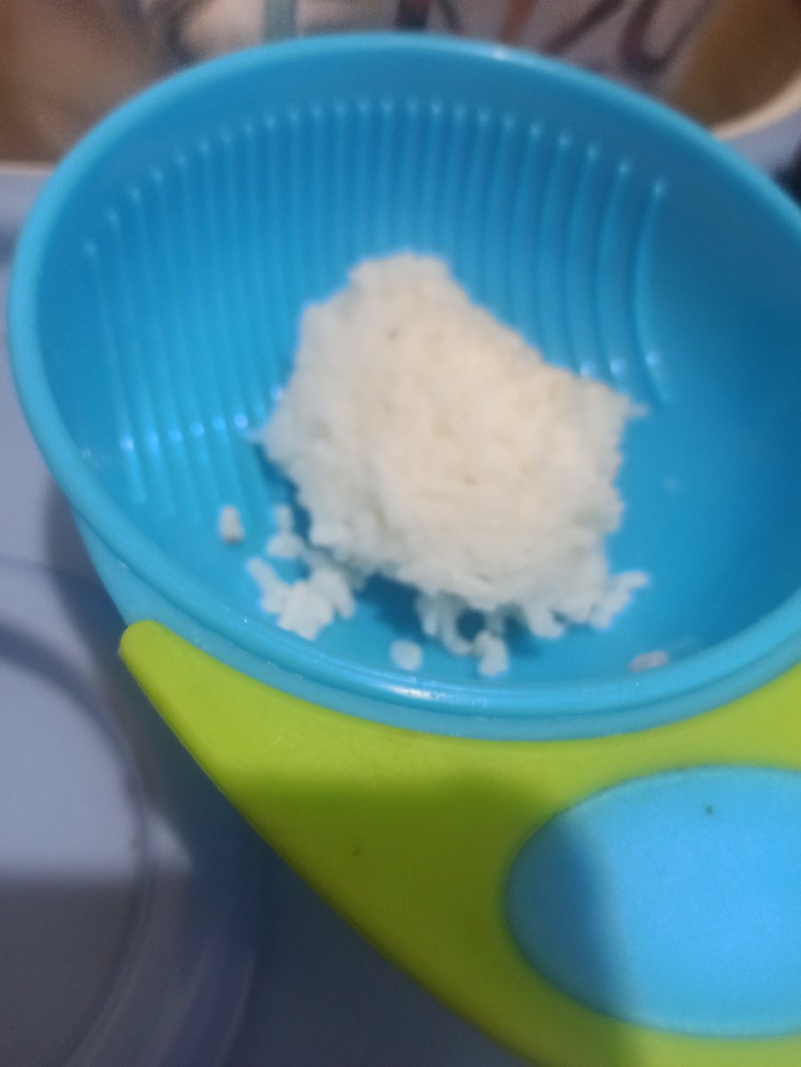younghee991's tweet photo. Eat rice https://t.co/6bXNXYpAdj