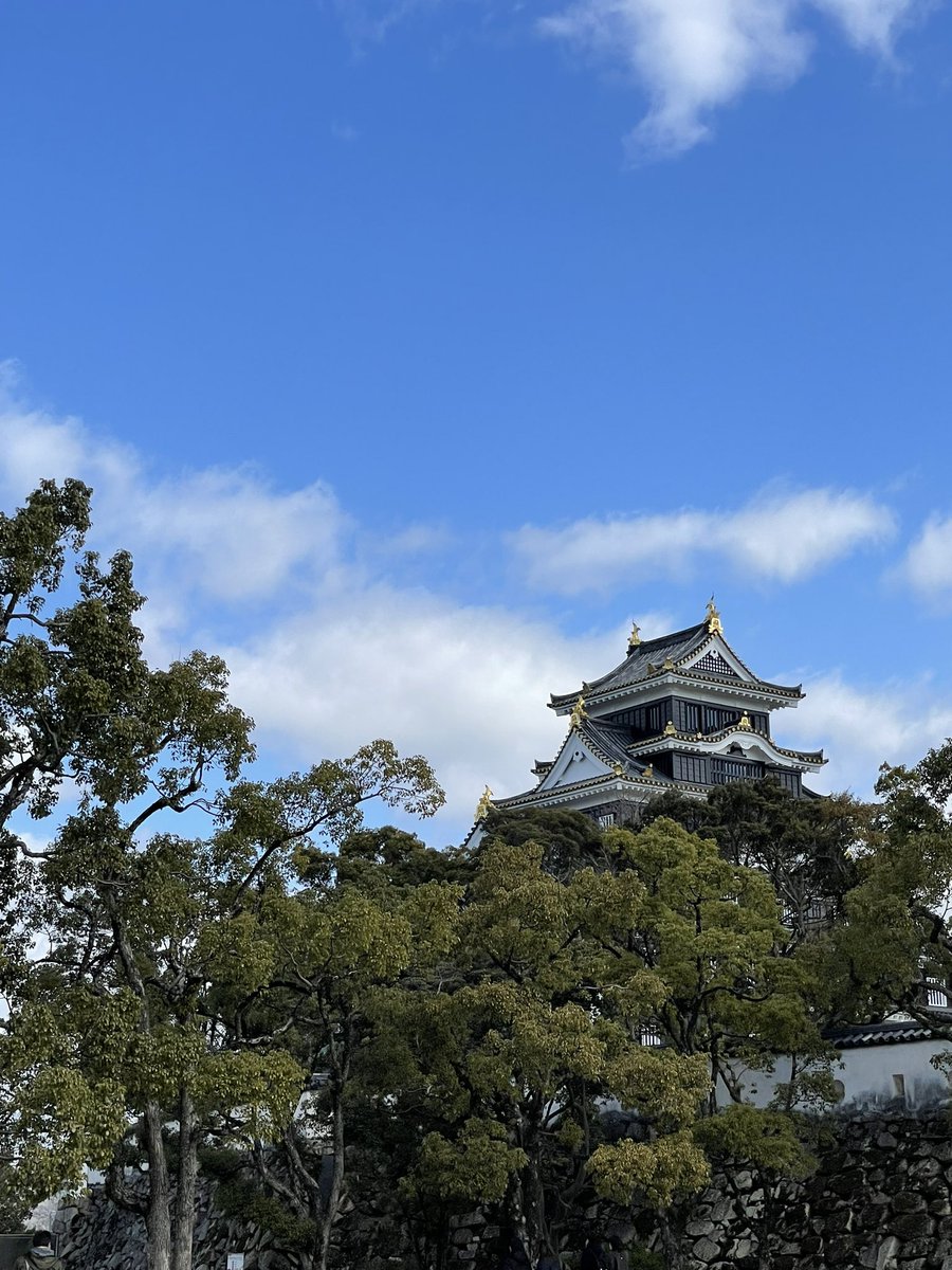 DivaSa98's tweet photo. 岡山城行けた！やった⸜(*ˊᗜˋ*)⸝
久しぶりの旅行楽しかった･:*+.(( °ω° ))/.:+
柴犬さんありがとう✨️ https://t.co/U3khMKSVCu