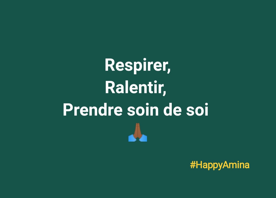 Savoir ralentir quand les signaux nous en montrent la nécessité 🐢
S'offrir un espace pour reprendre son souffle 🌬️
S'écouter et se poser pour mieux revenir à soi 💝

#DigitalDetox #PrendreSoinDeSoi #ReposDuCerveau #JamaisCommeUnLundi #DouceurDeVivre #HappySlasheuse