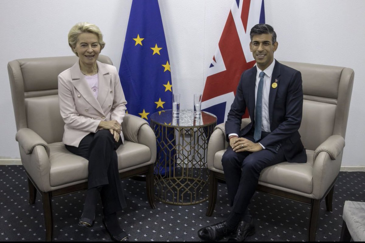 13orangesbc's tweet photo. @JimFergusonUK Moderna Man & the Pfizer Princess
Unelected, unwanted & unctuous people carrying out the will of globalists at the expense of the people
Democracy “behind the curtain”
Dangerous https://t.co/smXNM2itmv